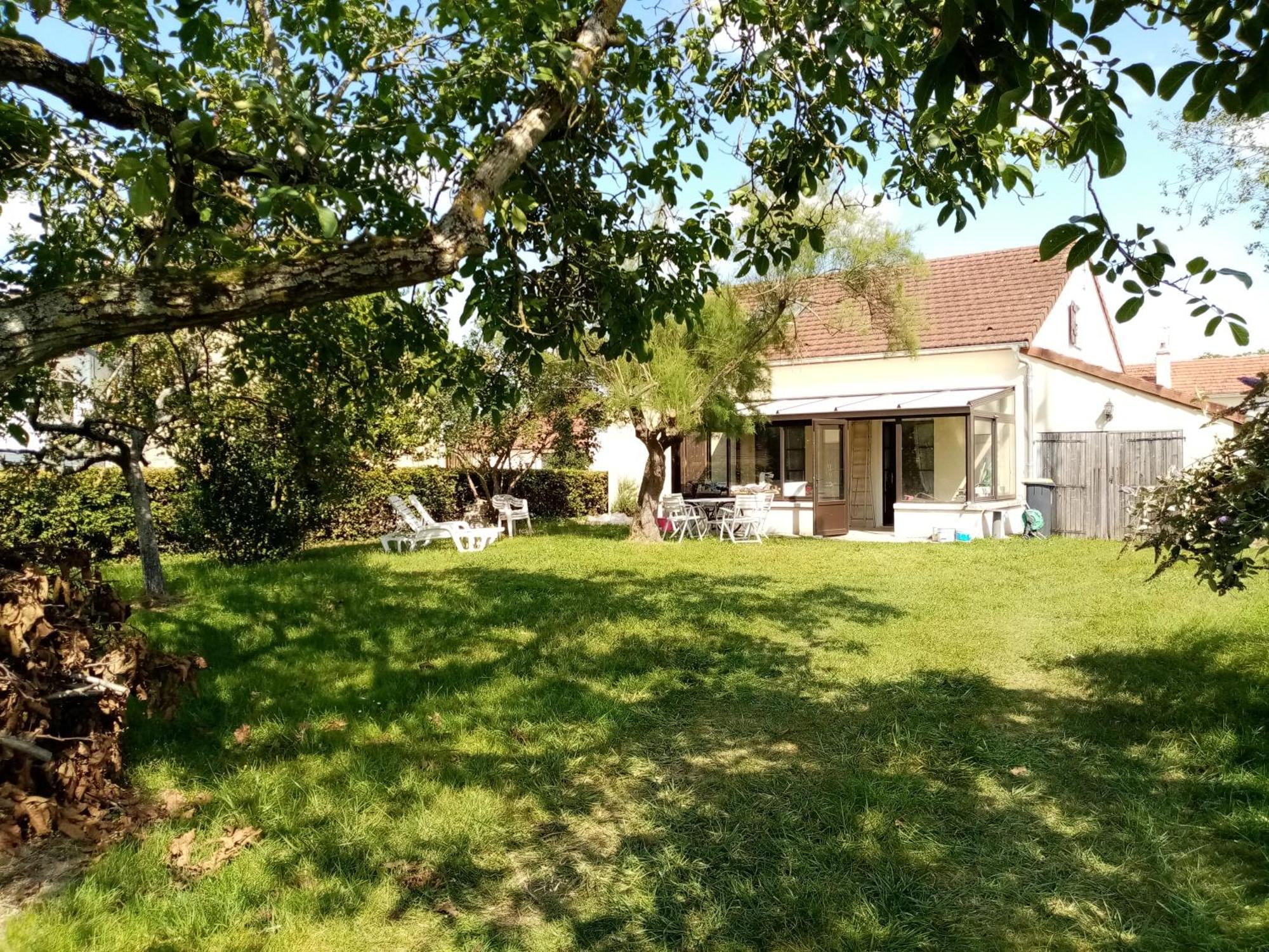 La Petite Maison Saint-Loup-Geanges エクステリア 写真